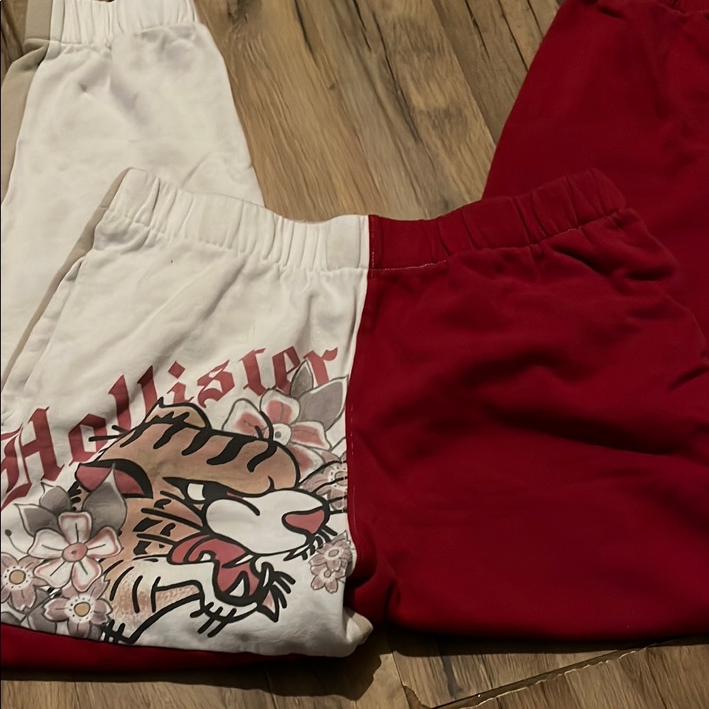 Hollister Kids Red and White Tiger Graphic Joggers